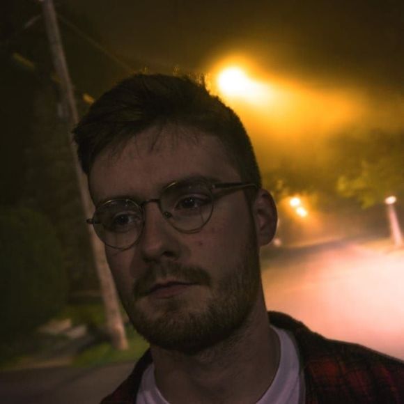 Meet your Posher, Eric - Picture 1 of 1